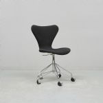 608114 Swivel chair